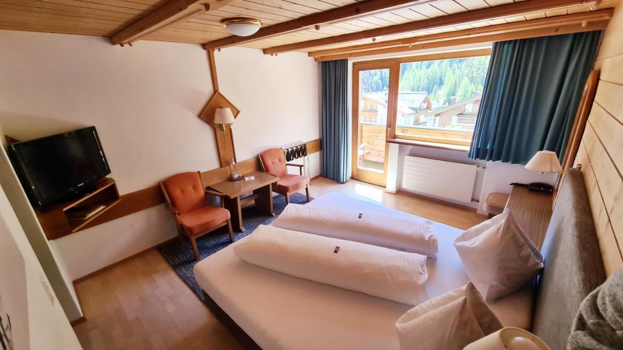 Hotel Cresta Samnaun Kültér fotó