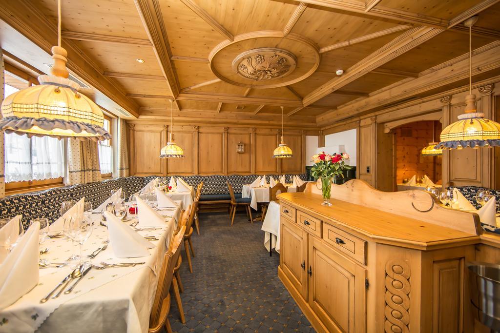 Hotel Cresta Samnaun Kültér fotó