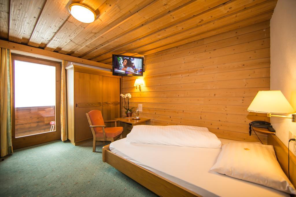 Hotel Cresta Samnaun Szoba fotó