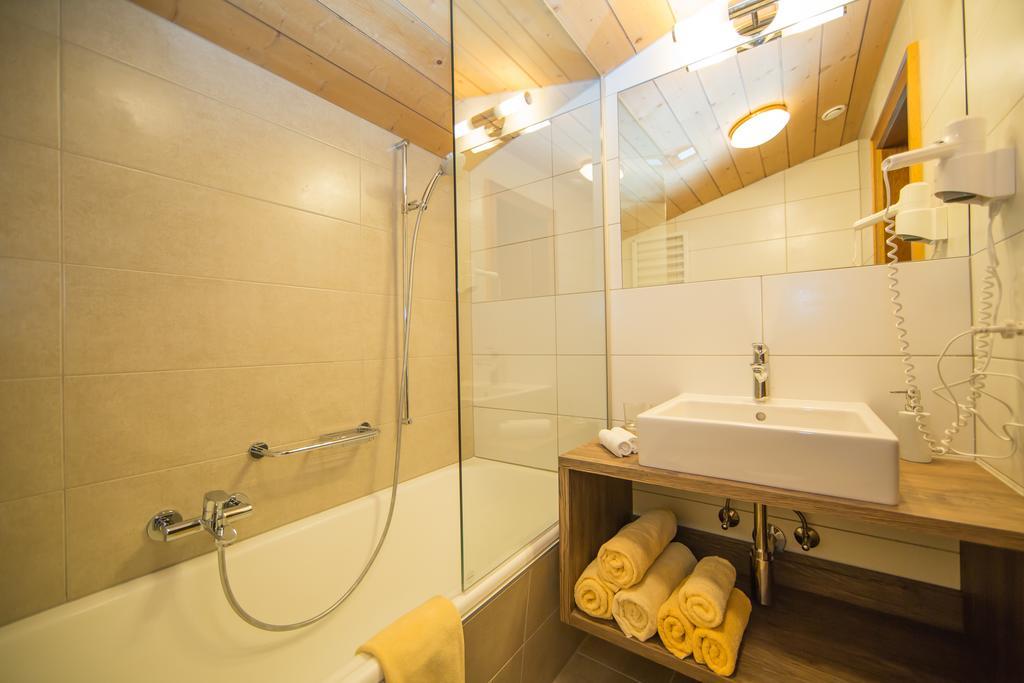 Hotel Cresta Samnaun Szoba fotó