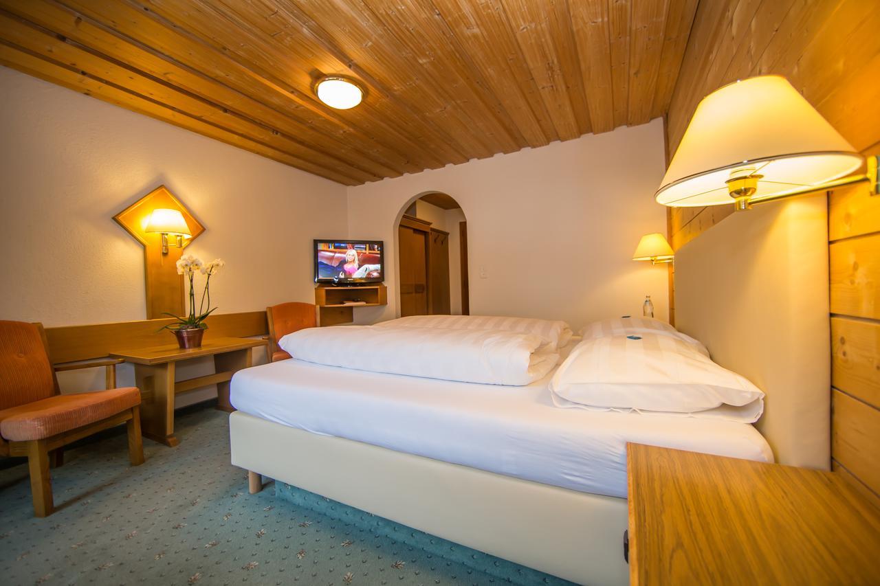 Hotel Cresta Samnaun Kültér fotó